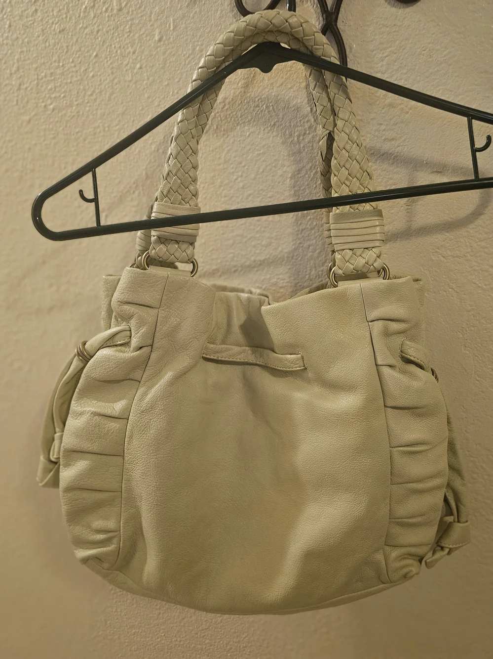 Elliott Lucca Wilshire Hobo Green Leather Shoulder Bag - Pristine Condition...